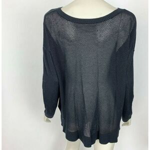 Lululemon Black Long Sleeve Pullover Knit Crochet Back‎ Sweater Scoop Neck Women